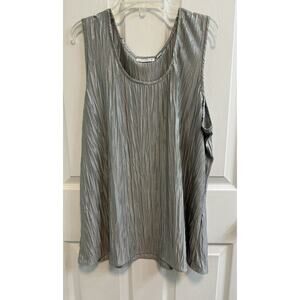 Susan Graver XL Silver Crinkle Tank Top 100% Polyester New